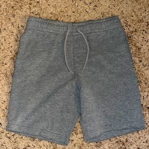 Goodfellow & Co. brand men’s lounge shorts